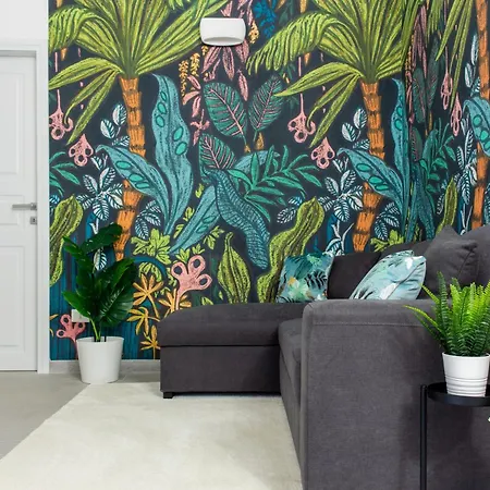 Tropical Boutique