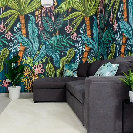 Tropical Boutique Apartment